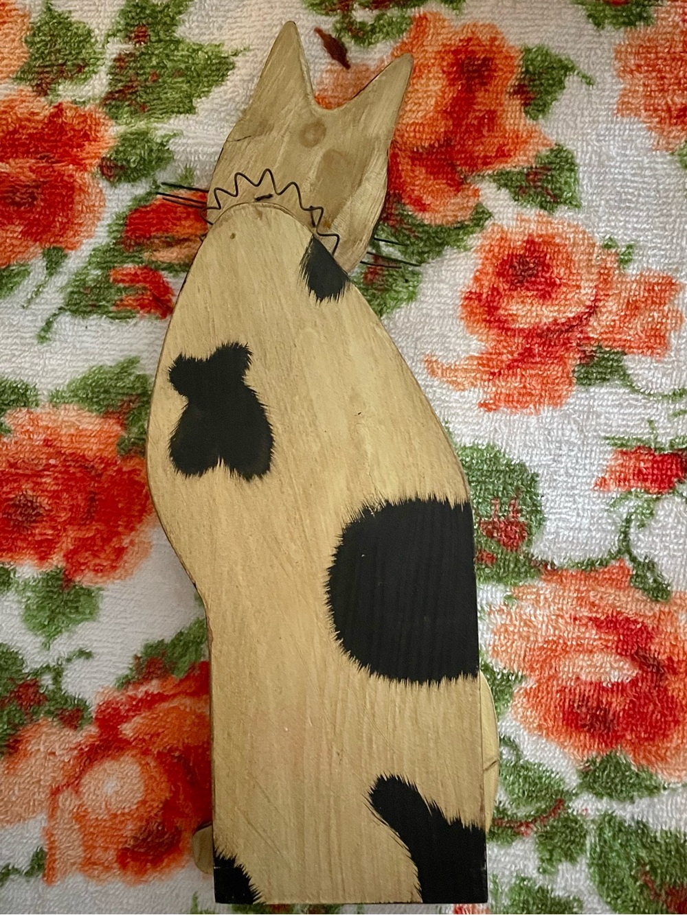 “Got Tuna?" Wooden Cat Sign / Wall Decor - Beige & Black - Picture 2 of 2